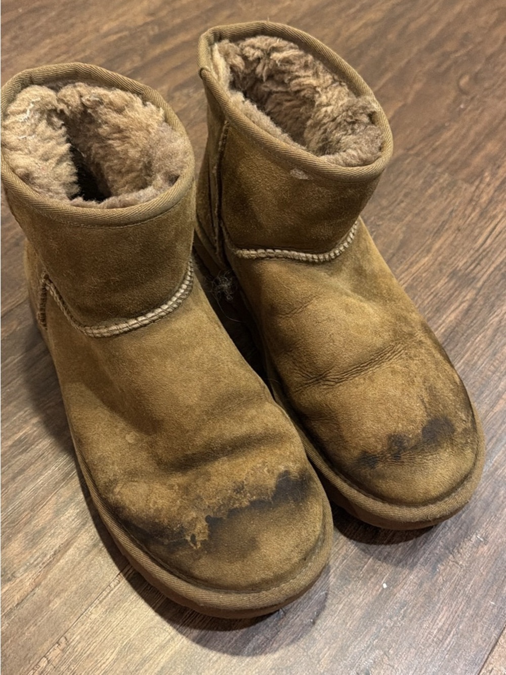 Women’s Brown Suede Fur-Lined Boots